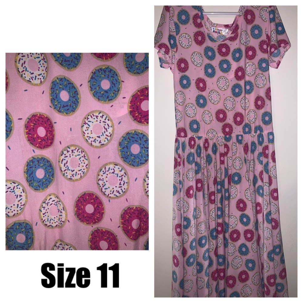 Dot Dot Smile Cap Sleeve Dress